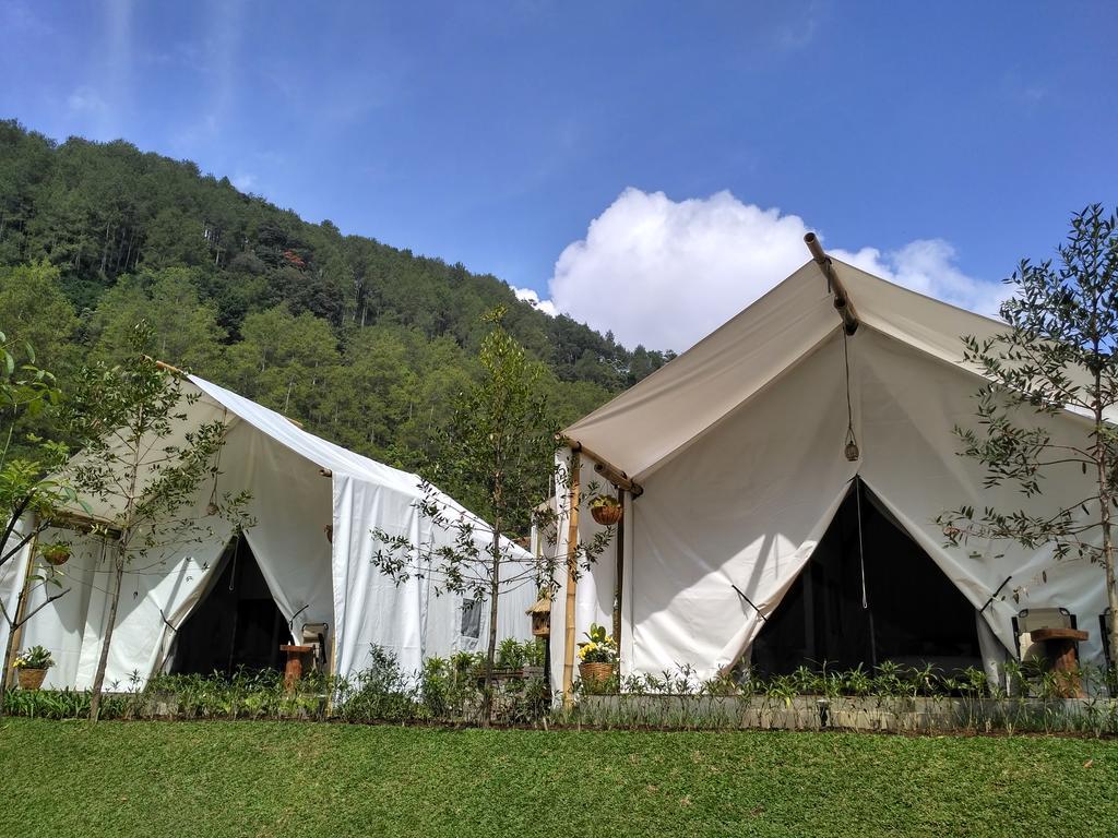 Maribaya Glamping Tent Bandung Ngoại thất bức ảnh